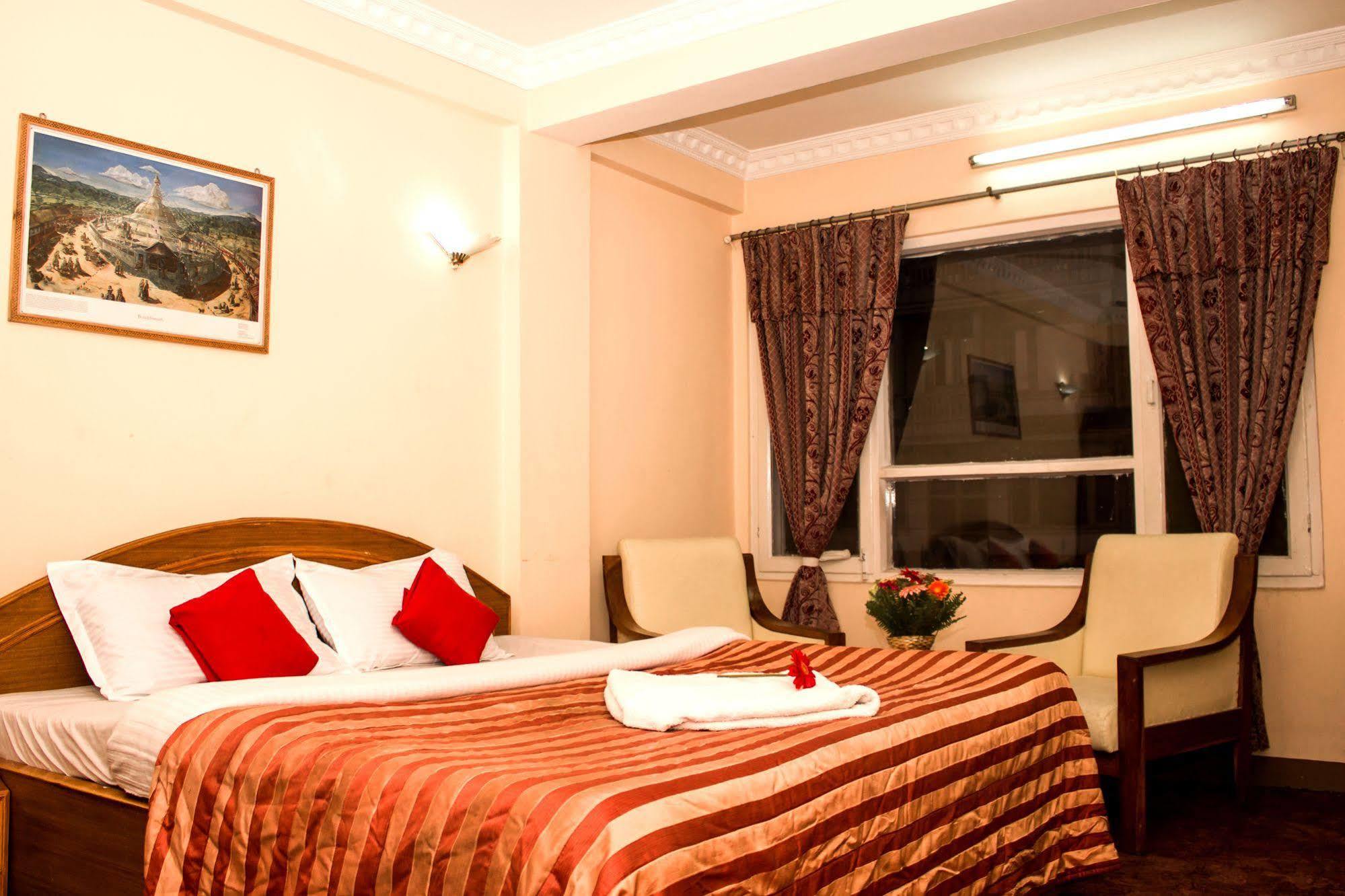 Hotel Kamal Kathmandu Esterno foto